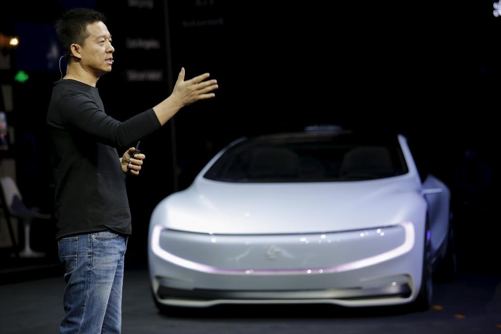 Китайская компания LeEco показала автономный электро-суперкар LeSee
